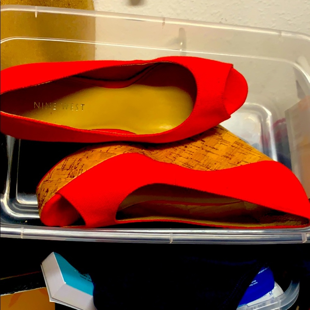 Wedges shops